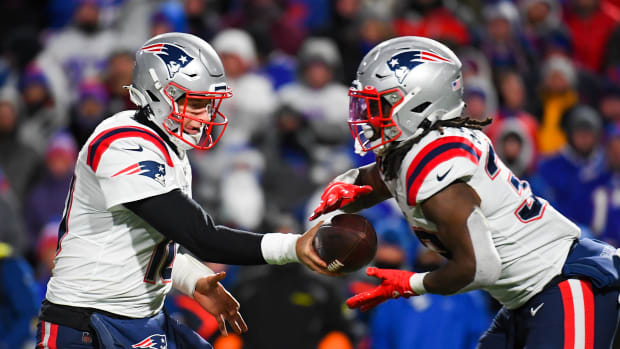 Patriots QB Mac Jones and RB Rhamondre Stevenson